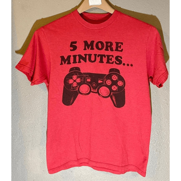 PLAYSTATION Men's Sz M “5 More Minutes" T-Shirt - Red EUC - Picture 1 of 6